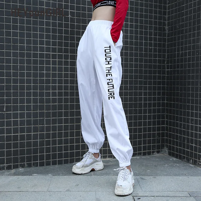 HEYounGIRL Print Letter Casual Sweatpants Baggy High Waist Women Pants Capris Joggers Streetwear Fashion Female White Trousers HEYounGIRL Print Letter Casual Sweatpants Baggy High Waist Women Pants Capris Joggers Streetwear Fashion Female White Trousers
