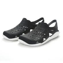 Мужские сандалии; сезон лето; коллекция года; сандалии и шлепанцы; Мужская обувь; повседневная обувь с отверстиями; удобная дышащая мужская летняя спортивная обувь