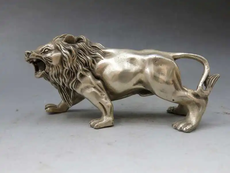 

China Folk Refined Miao Silver Feline animal Ferocious Male lion Statue