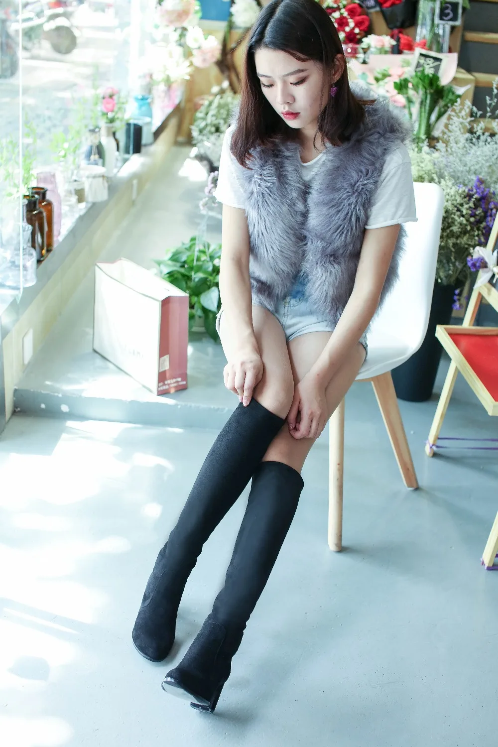 CK7A2195-
