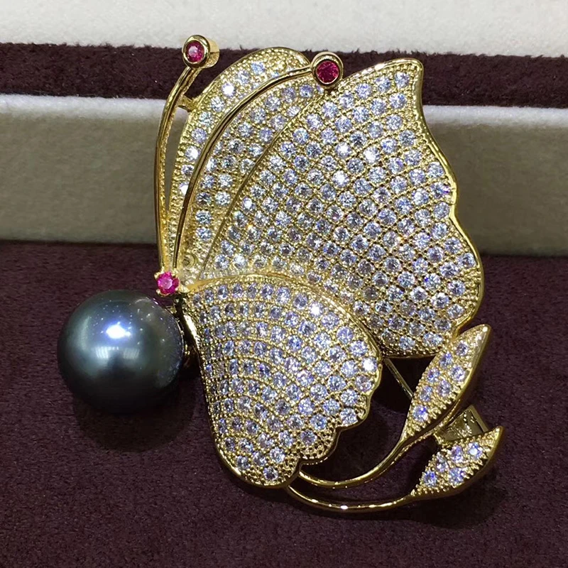 Tahitian pearls brooch (4)