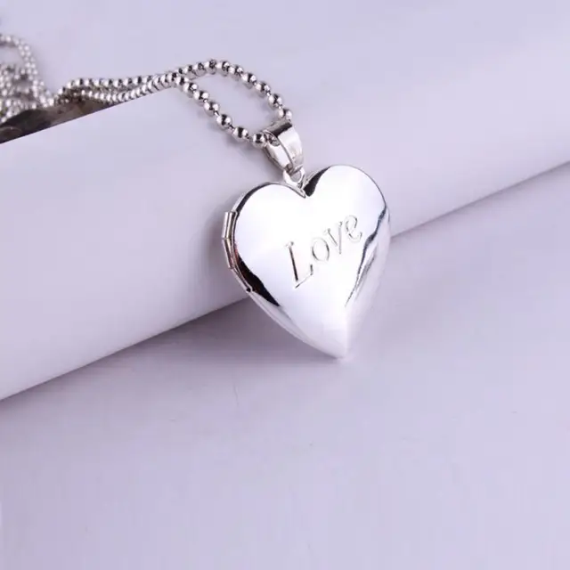 Alloy Heart Shaped Pendant for Couple Photo