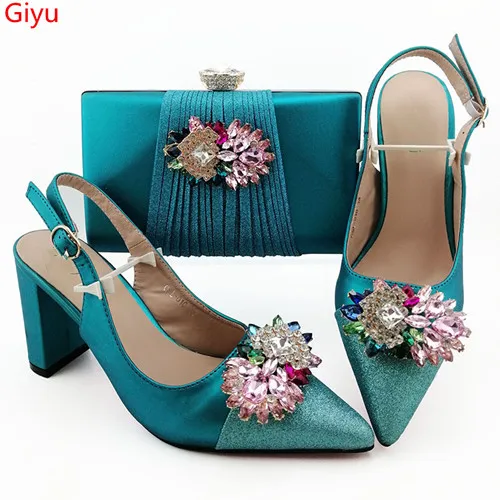 KO1-27 QSL010 BLUE 鞋与包有微色差