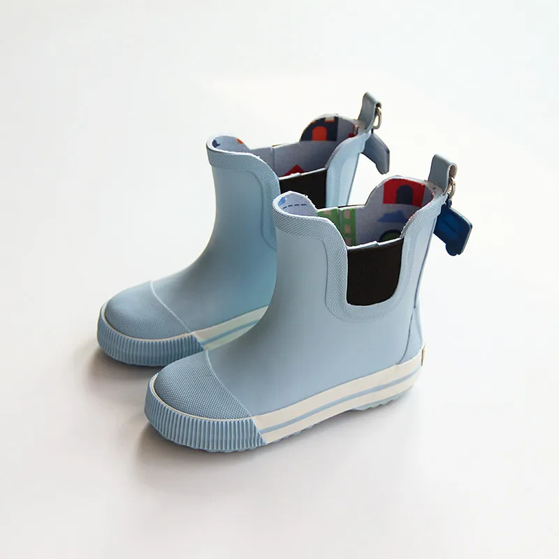 

New Good-looking lightweight children rain boots boys girls rain shoes soft simple fashion slip waterproof students boots a84