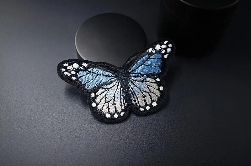 Бабочка(Размер: 5,0x8,0 см) DIY тканевые значки вышитая аппликация Швейные значки одежда наклейки аксессуары для одежды