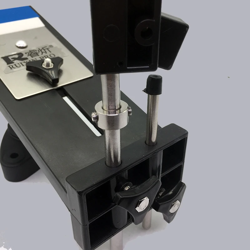 

Ruixin Pro Knife Sharpener 's whetstone Thickness Compensator