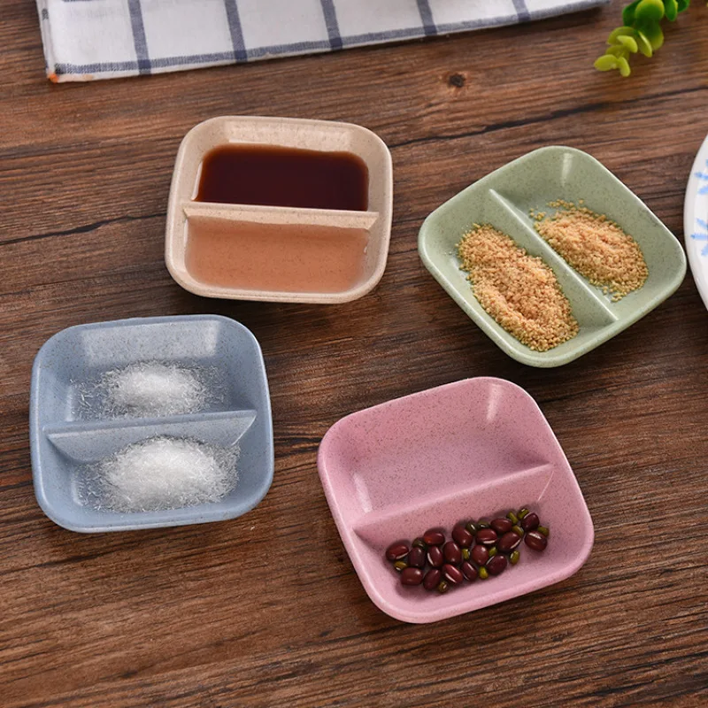 

Colored Small Plates, Dish-Shaped, Seasoned Japanese Tableware