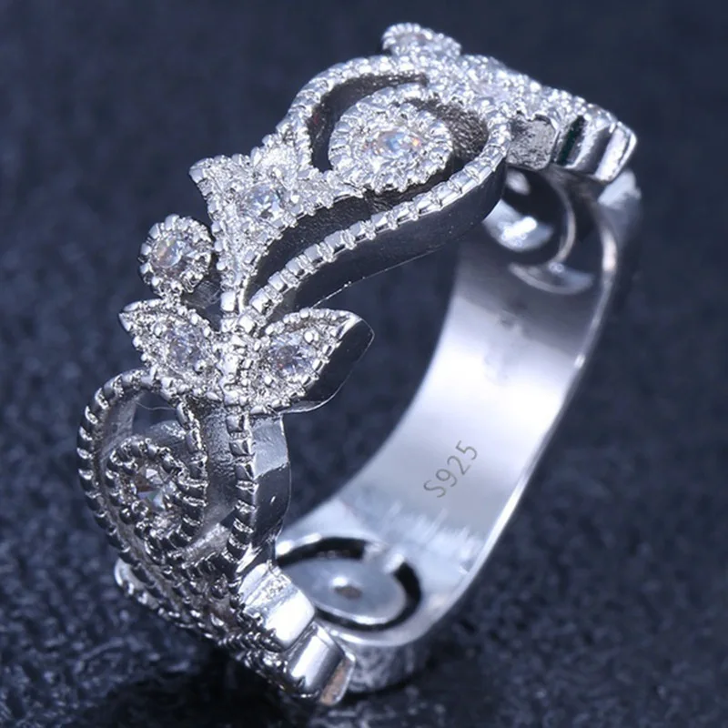 

Luxury White Crystal CZ Zircon Vintage 925 Silver Filled Hollow Lace Flower Ring for Women Wedding Engagement Rings Gifts