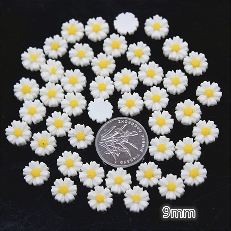 White Daisy Flower Resin Flatback Cabochon for DIY Jewelry and Phone Decoration