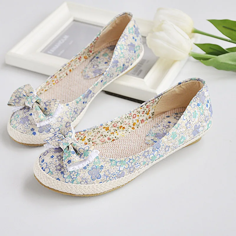 

Sweet style comfortable round head canvas shoes fashion flowers slip-on blue red flat with women's shoes big size