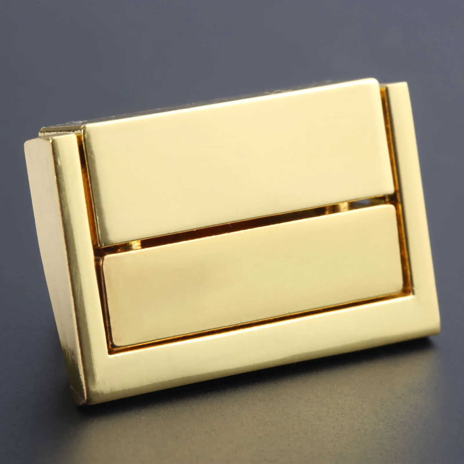 

1Pc Toggle Latch Clasp Antique Alloy Box Buckle Clasp Buckle Square Vintage Wooden Wine Box Locked Buckles 38x24mm