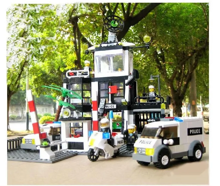 

KAZI Police Stations Police Motorcycle Command Center Building Blocks Military Series Toys Bricks Compatible With Legoe
