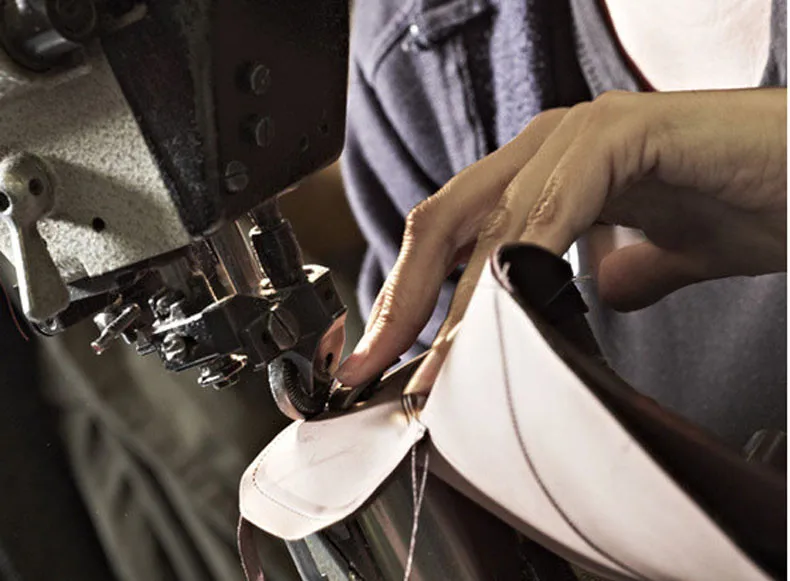 Universal-Phone-Case-Belt-Clip-Bag-1