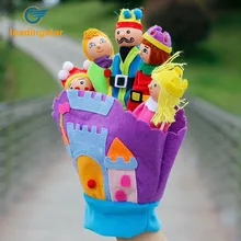 Títeres para contar historias de príncipes y princesas