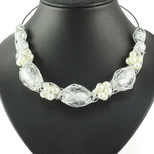 

White Choker Necklace Handmade White Ceramic Beaded Necklace for Women Short Chain Steampunk Necklace Collier Femme NL-1331