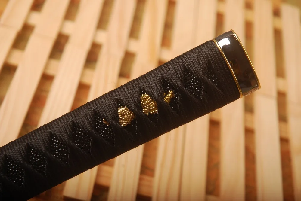 Прямая ручка Tsuka HS7 из черного шелка искусственной черной Rayskin и сплава Fuchi Kashira для