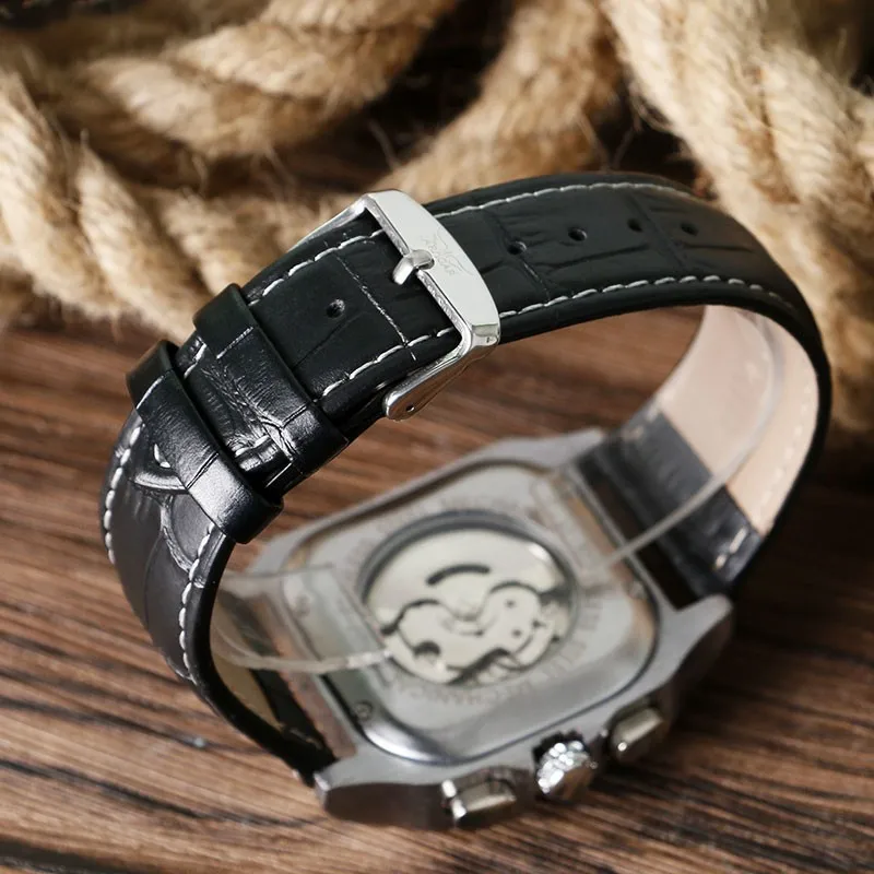 W157901-15
