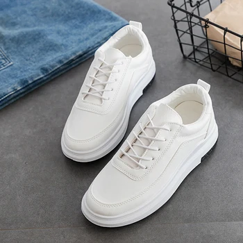 

Womens Skateboarding Shoes Lace Up Skateboard Sneakers Low Upper Flat Shoes Casual White Sneakers Women Breathable Sport Shoes
