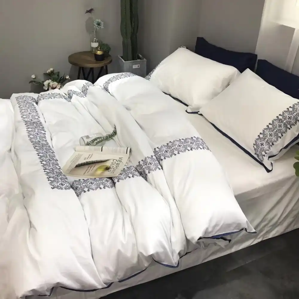 Detail Feedback Questions About 4pcs Luxury Egyptian Cotton Bedding 4pcs Luxury Egyptian Cotton Bedding Set White Hotel Style Bed Linen 1000 Thread Count Embroidered