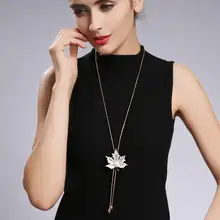 Nova Personalidade Outono E Inverno Selvagem Camisola Cadeia Longa Folha de Bordo Senhora Imitação de Pérolas Pingente de Colar de Jóias Chocker