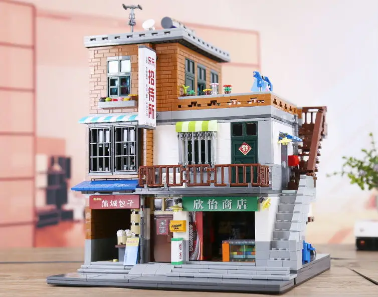 

XingBao 01013 2706 pcs Genuine Creative MOC City Series The Urban Village Set Building Blocks Bricks Educational Toys Model Gift