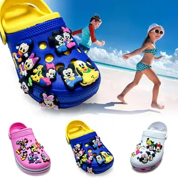 

1pcs Mickey Hot Cartoon PVC Shoe Charms Minnie Shoes Accessories Buckles Fit Bands Bracelets Croc Charms JIBZ Decor Kids Gift