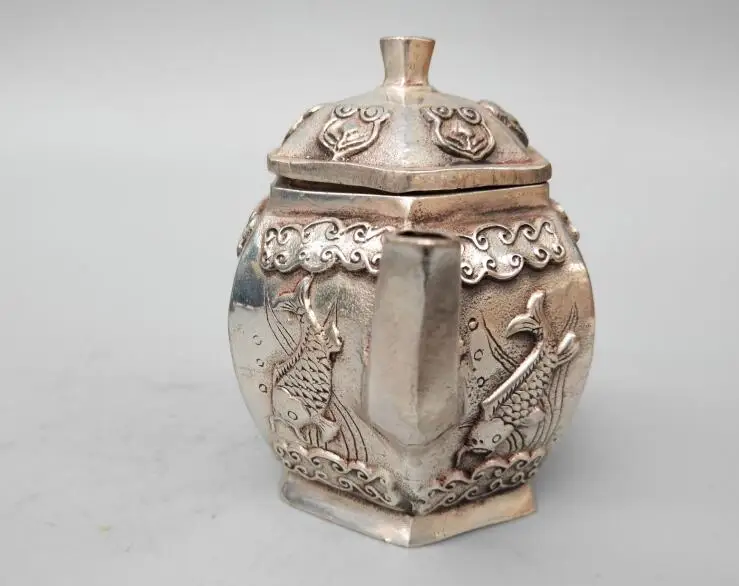 Da China branco puro cobre escultura carpa bule
