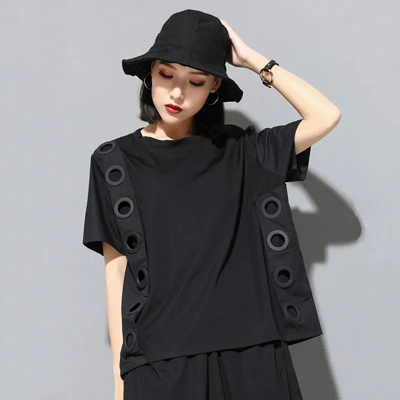 

Women clothes 2019 summer new black vintage round neck tshirt fashion big size patchwork hollow rivet tops casual streetwear