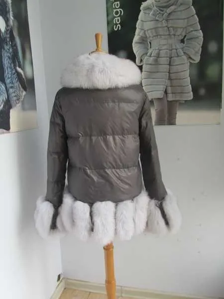 Новая модная зимняя женская куртка-пуховик/популярный бренд Fox Fur Trim