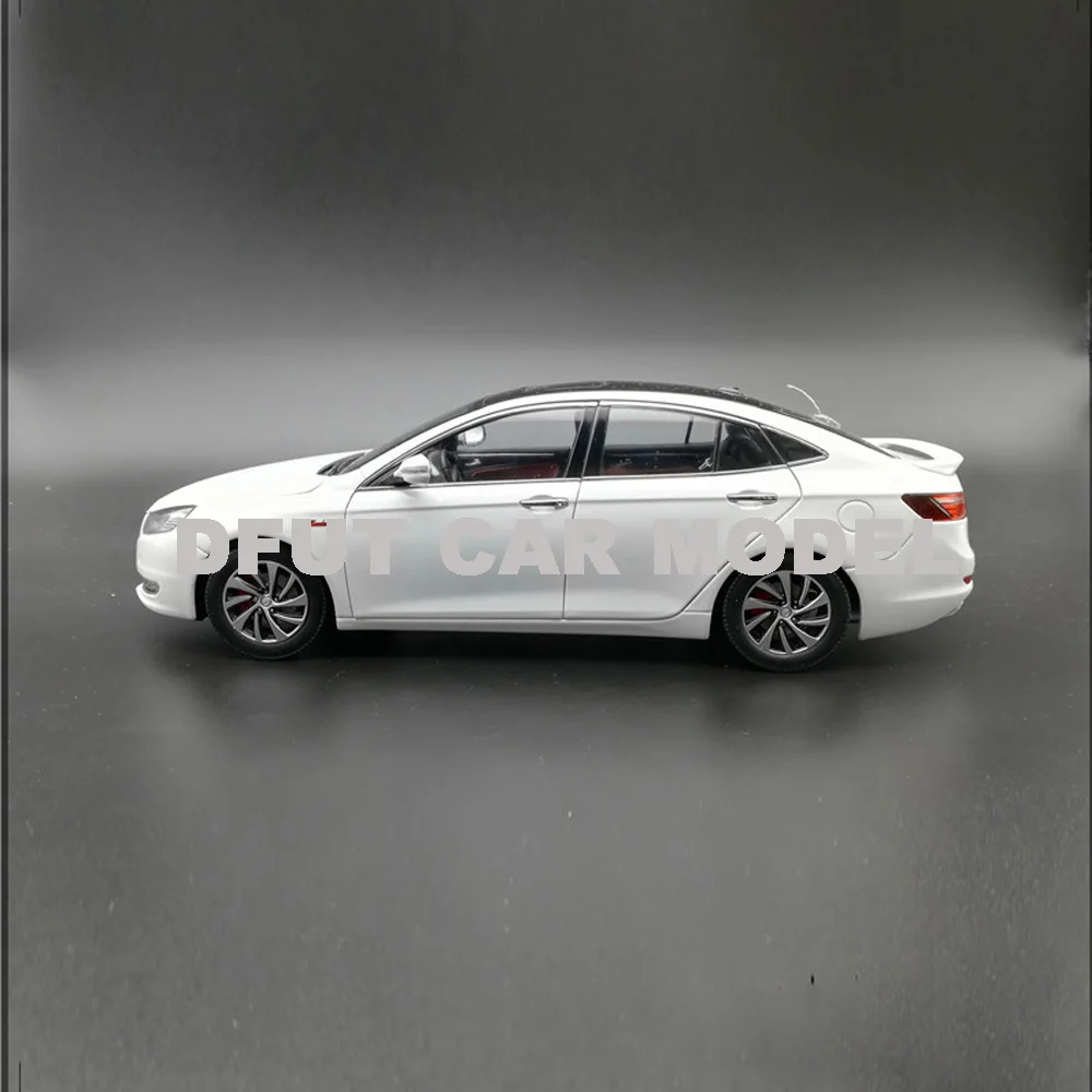 1:18 сплав B70 модель автомобиля Детские игрушечные машинки оригинальные