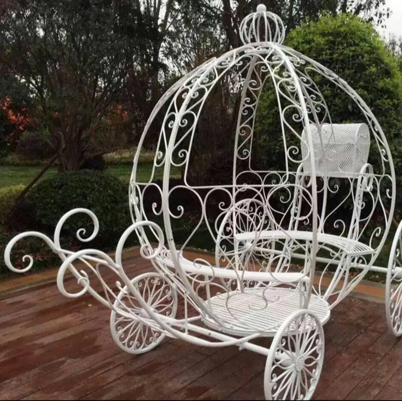 Marriage horse-drawn carriage bride's appearance props Tieyi large pumpkin carriage Princess carriage wedding outdoor decoration