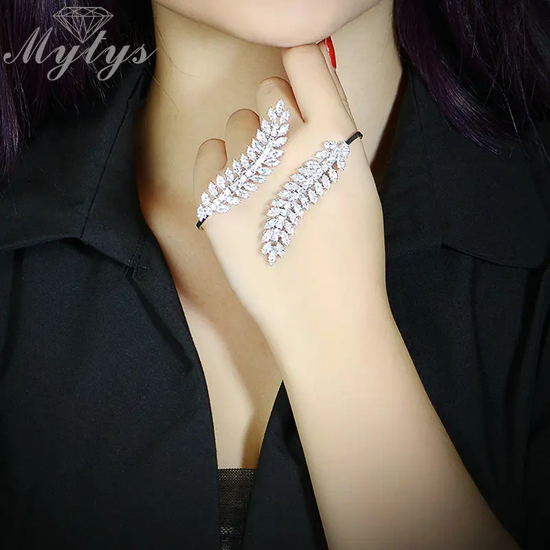 

Mytys Fashion Hand Palm Bangles Crystal Leaf Design Handlets Palm Cuff Bracelet Free size Jewelry for Women R1834
