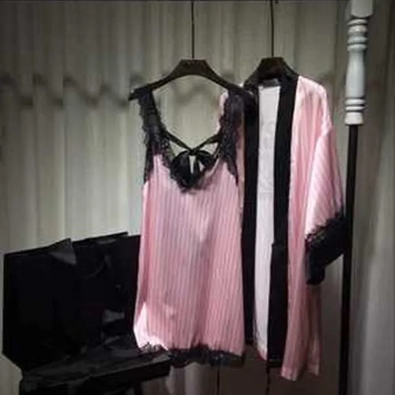 

2019 Spring Summer Sexy Striped Pink Pajamas Nightdress Women's Imitation Silk Bathrobe Drilling Two Piece Set Sleepwear Pyjamas