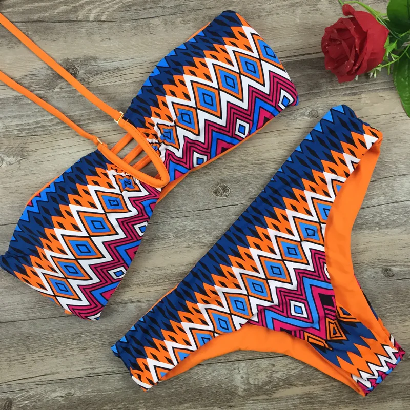 

New Sexy Reversible Bikini Bandage Swimwear Cut Out Swimsuit Retro Halter Bikini Set Brazilian Printed Summer Beach Suit