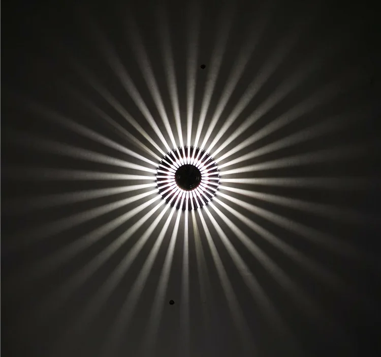 10278684063_1068694132 (1)
