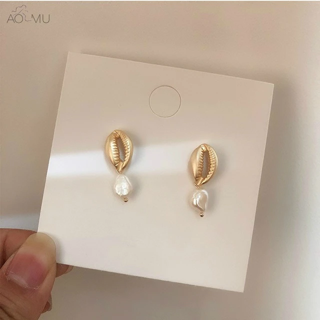 

AOMU 2019 New Fashion Retro Golden Metal Shell Conch Irregular Pearl Dangle Drop Earrings Jewelry Gift for Women Girl Party