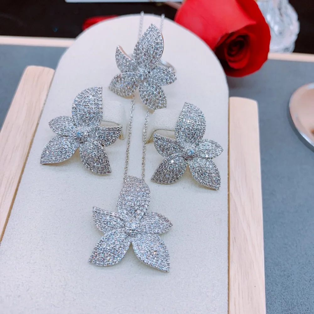 

Fashion Luxury Super Shiny Flower Leaf AAA Cubic Zirconia Women necklaces earrings And Ring Set