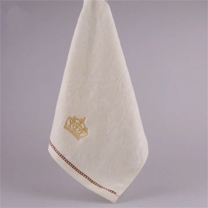 34*34 см высокое качество маленькое полотенце для рук хлопок Корона полотенце для лица с вышивкой простое мягкое детское полотенце салфетки Toalla De Cara - Цвет: Beige