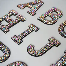 26 lettres de l'alphabet ABC en strass cousus sur des patchs, Badges brillants arc-en-ciel pour nom, décoration pour robe et Jeans à faire soi-même