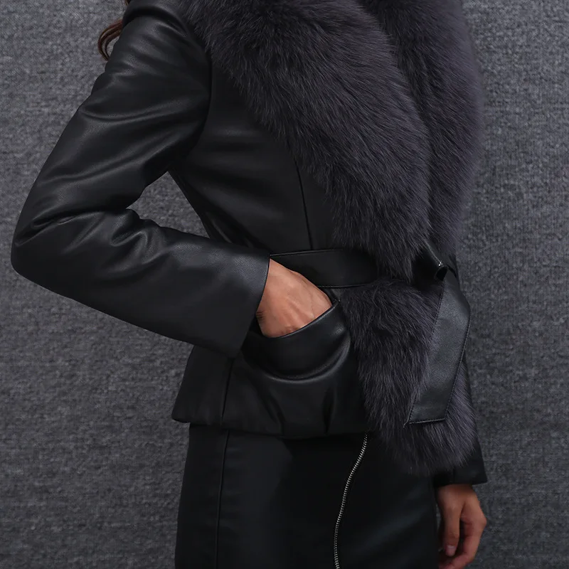 Autumn Winter Women Bomber Faux Fox Fur Collar Stitching PU Jacket Locomotive Coat With Belt Female Warm Plus Size Outwear O678 Autumn Winter Women Bomber Faux Fox Fur Collar Stitching PU Jacket Locomotive Coat With Belt Female Warm Plus Size Outwear O678