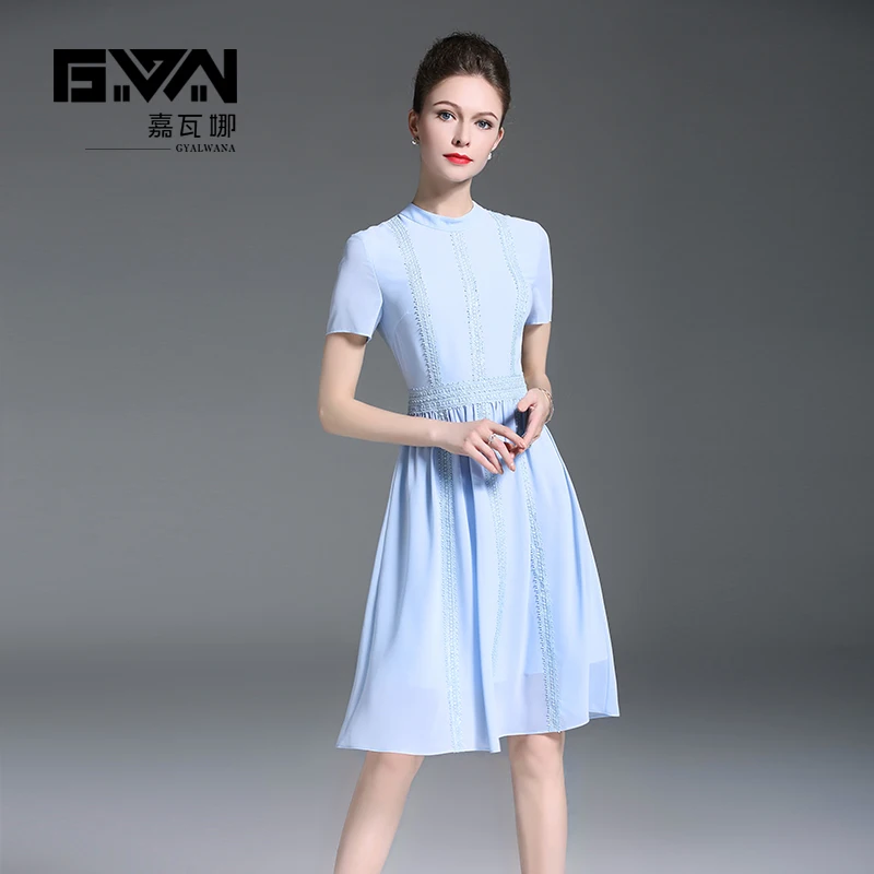 ligne Et Décoration Clair Manches Courtes De Style Bureau Montant Mousseline À Soirée Soie Robes Gyalwana Dame Col A Nouveau Dentelle En Bleu Robe qwAvxR7