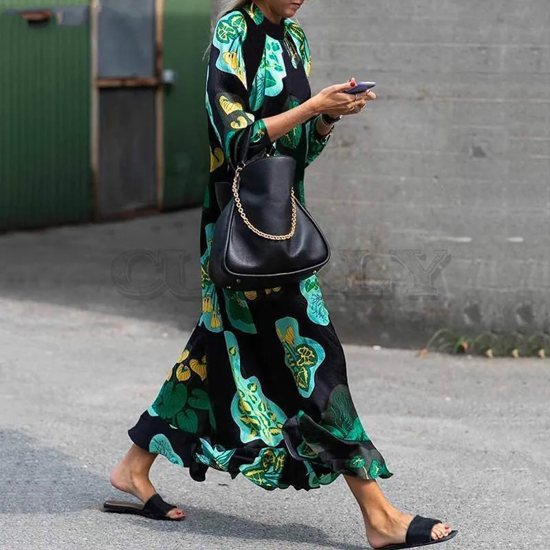 Image 2019 CUERLY Summer Dress Women Long Maxi Dress Vintage Floral Printed Long Sleeve Loose Beach Sundress Plus Size Casual CUERLY