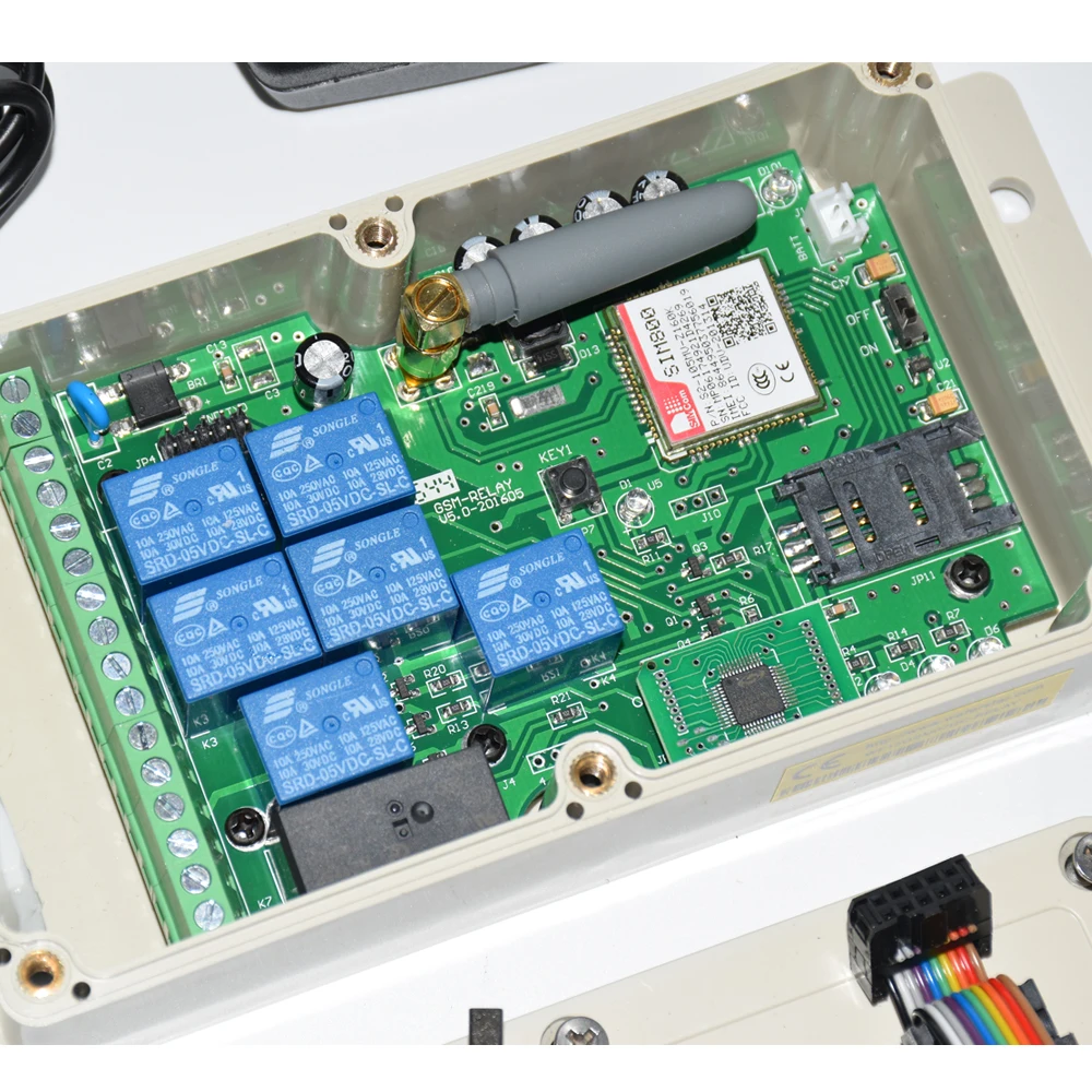 Badodo Seven relay output GSM remote controller Box (DC12V-24V Power supply) GSM Relay Support SMS Dial and DTMF to control