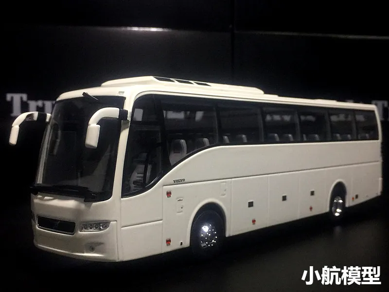 volvo 9700 diecast model