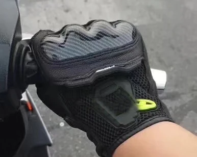 

SMX-1 Air Mesh Short Cuff Mesh Leather Gloves for Street Motorcycle Riding Racing Motorbike - Black/Yellow