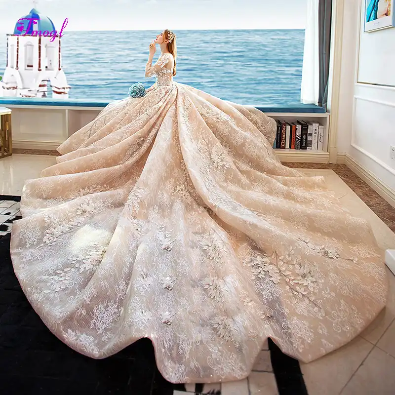 Lace Wedding Dresses A-line Chapel Train Vintage Vestido De Noiva Bridal Gowns Lace Wedding Dresses A-line Chapel Train Vintage Vestido De Noiva Bridal Gowns