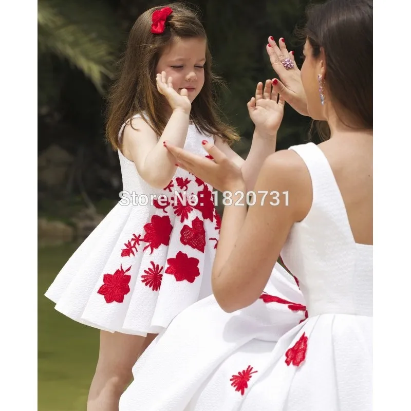 Elegant-White-Short-Prom-Dresses-with-Red-Appliques-A-line-Tank-Top-Draped-Skirt-Daughter-Mother (1)