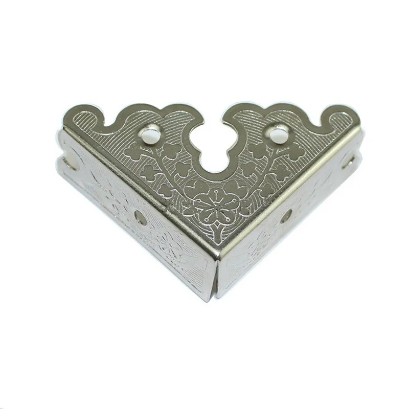 Antique-Iron-Triangle-Corner-Wooden-Box-Corners-Furniture-Protector-Decor-Print-Pattern-Carved-Protectors-35mm-40Pcs (5)