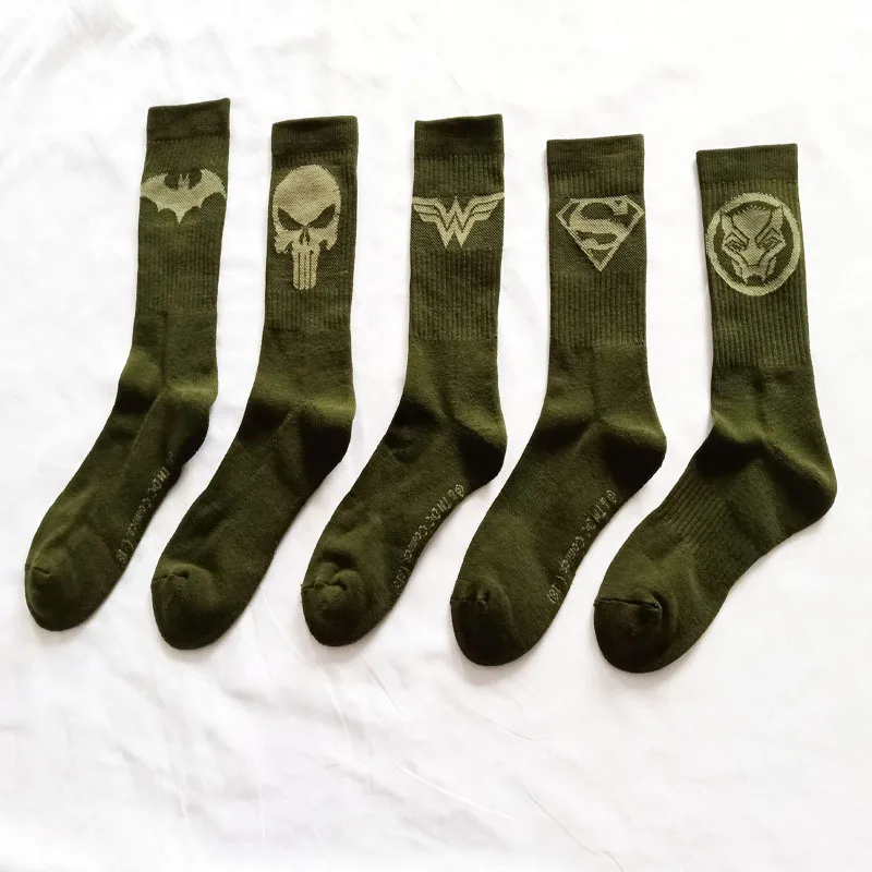 

Marvel Comics Men Cartoon Socks Wonder Woman Punisher Knee-High Socks Captain America Superman Batman Casual Crew Socks