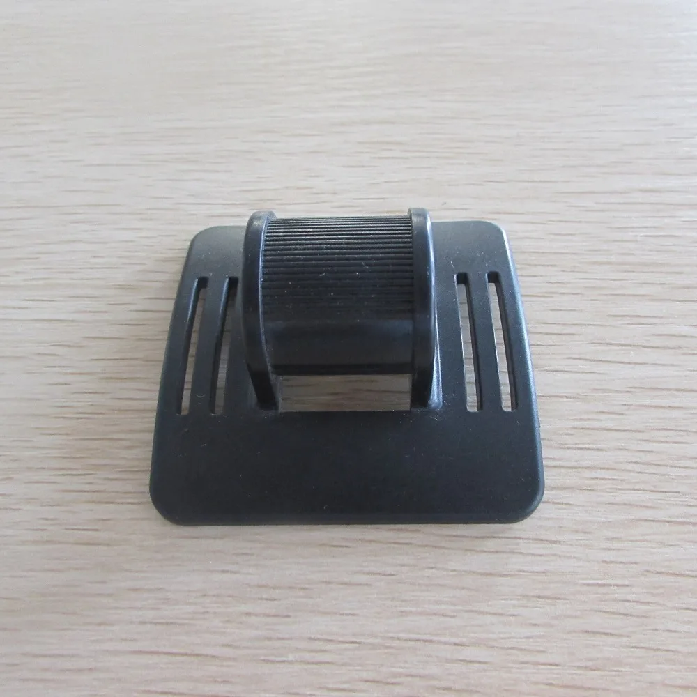 HARD HAT LINGT CLIP